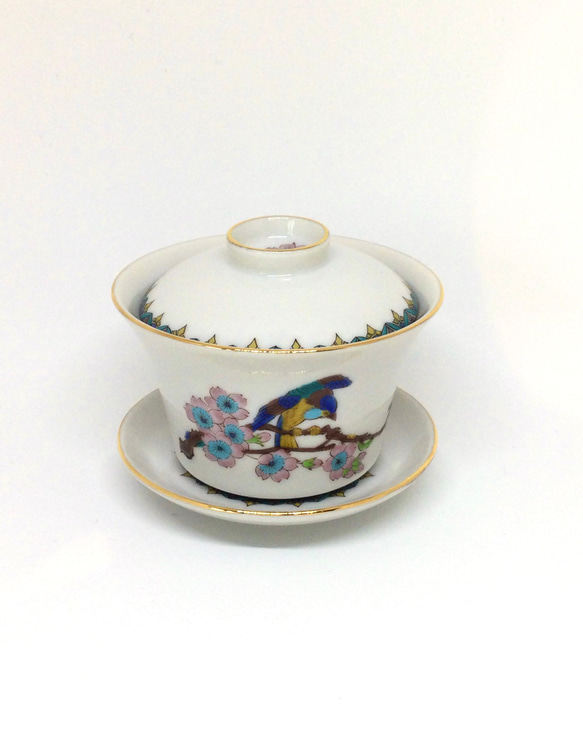 九谷紋様『桜に鳥』の中国茶器　蓋碗　カップ&ソーサー 2枚目の画像