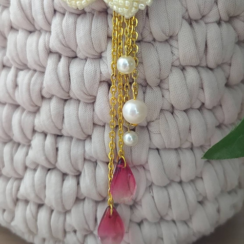 1点限り】2way 桜 ビーズ刺繍 バッグチャーム/キーホルダー バッグ