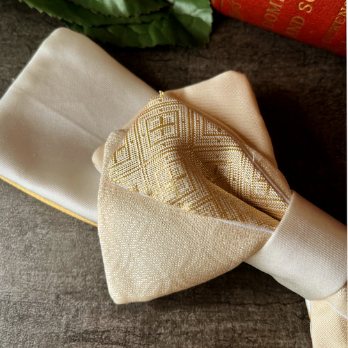 送料無料】京都 正絹 西陣織 金襴生地 絹シルク100％ 髪飾りリボン 袴  