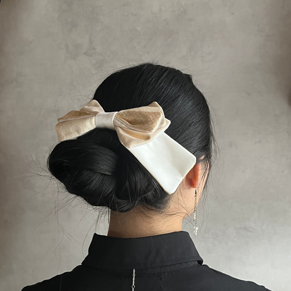 送料無料】京都 正絹 西陣織 金襴生地 絹シルク100％ 髪飾りリボン 袴  