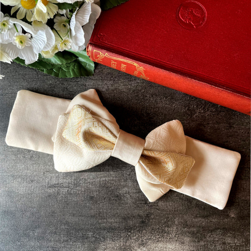 送料無料】京都 正絹 西陣織 金襴生地 絹シルク100％ 髪飾りリボン 袴  