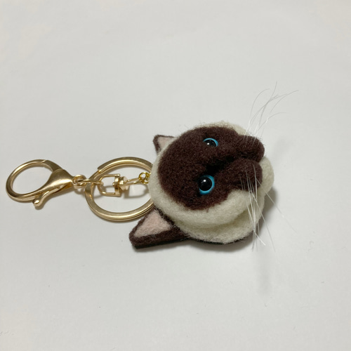 羊毛フェルト 猫キーホルダー シャム猫 キーホルダー まめちま