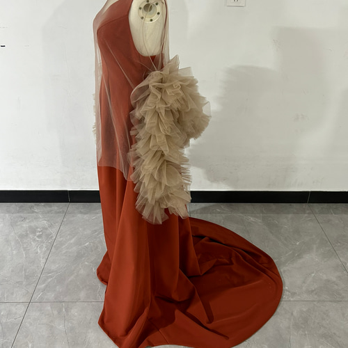 豪華！トップス+テラコッタドレス コーヒーの色 ソフトチュール  