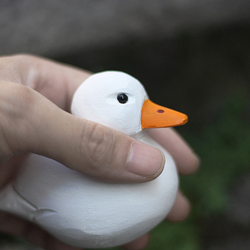 萌える！ 丸々としたアヒルちゃん 木彫りの アヒルちゃん 置物 ギフト