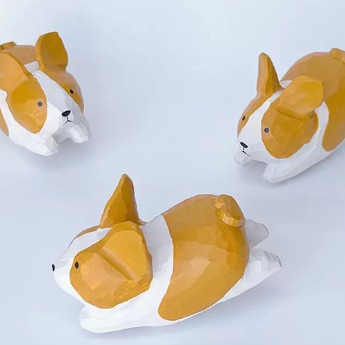 めっちゃ可愛い 走っているコーギー 木彫りの 子犬 置物 ギフト