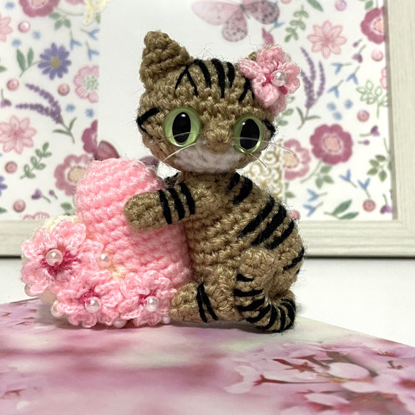バブーシュカのサバトラ猫さんのあみぐるみ ふとっちぃZoo にゃんこ mini 猫 サバトラ - メルカリ
