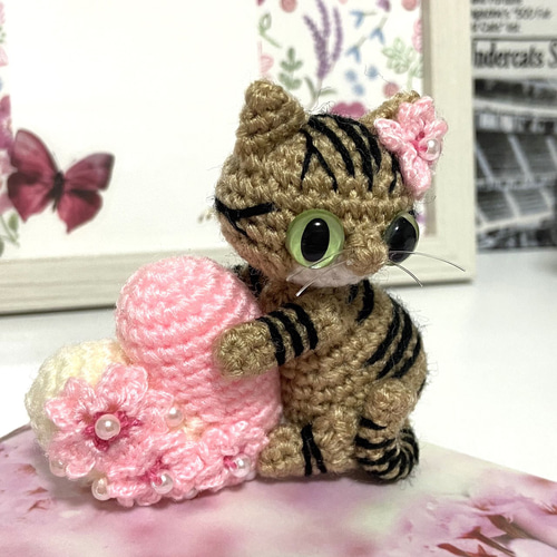 キジトラ猫の桜ハート♡キーホルダー・ストラップ・ボールチェーン