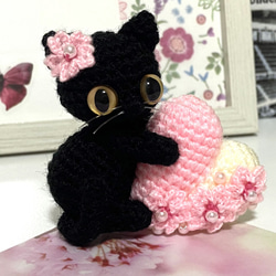 黒猫の桜ハート♡キーホルダー・ストラップ・ボールチェーン＊あみぐるみ♡受注製作品 2枚目の画像