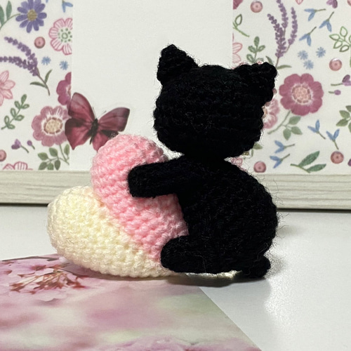 黒猫の桜ハート♡キーホルダー・ストラップ・ボールチェーン