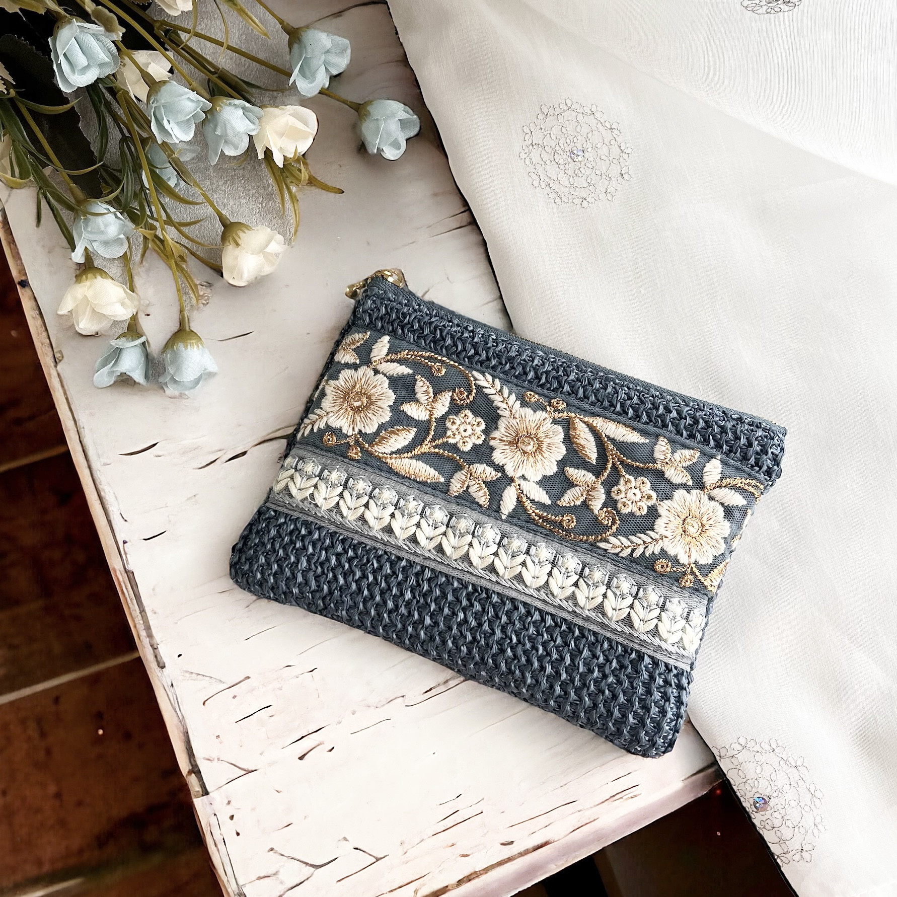 【リネン刺繍　nonpii様オーダー専用ページ】マルチクロス　ボートポーチ リネン刺繍 nonpii様オーダー専用ページ】マルチクロス ボート