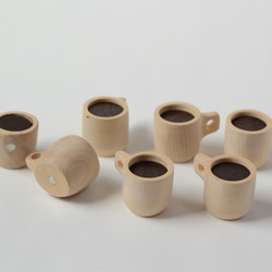 かわいいミニチュアコーヒーカップ/ペンダントorマグネット/セラピストが作る木工品 #0079 2枚目の画像