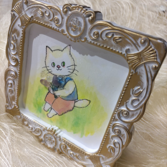 ねこちゃん　天然石アート　フローライト天才の石　花とねこくん 4枚目の画像