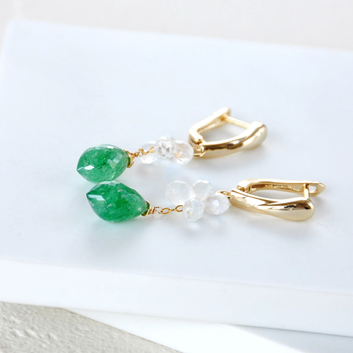 天然石エメラルド×超大粒グリーンストロベリークォーツのピアス14kgf