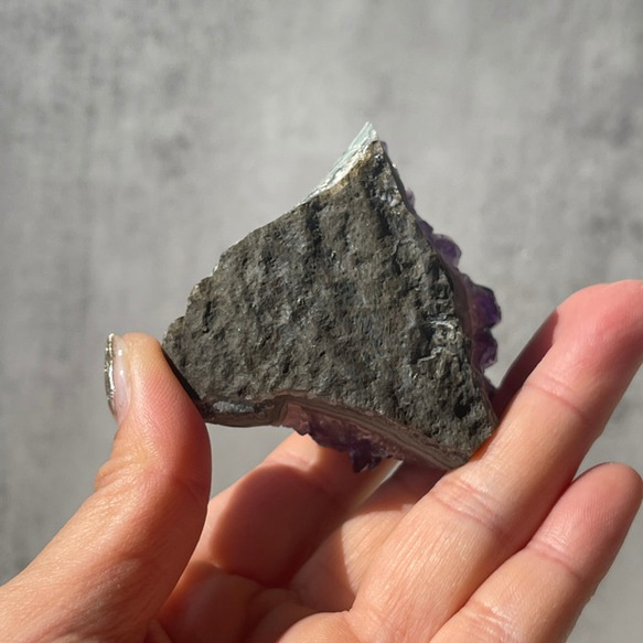 ウルグアイ産【アメジスト／紫水晶】クラスター（91.5g）鉱物 天然石 16枚目の画像