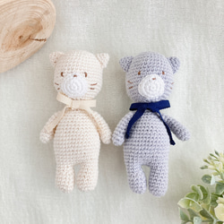 【専用】ねこあみぐるみキーホルダーとお洋服セット 猫 チャーム ”おやすみ猫ちゃん” あみぐるみ・キーホルダー 【全