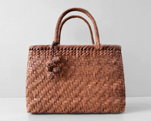 クラフトで作った山葡萄風網代編みかごバッグ 山葡萄 かごバッグ 網代編み やまぶどう 山ぶどう カゴバッグ 細網代