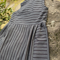 【着物リメイク】縞木綿のジャンパースカート/タック 7枚目の画像