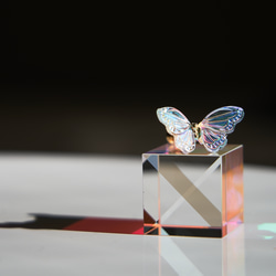 [再販]オーロラ蝶のボディピアス [ゲージとシャフトを選べる] サージカルステンレス 軟骨ピアス ヘリックス トラガス 3枚目の画像
