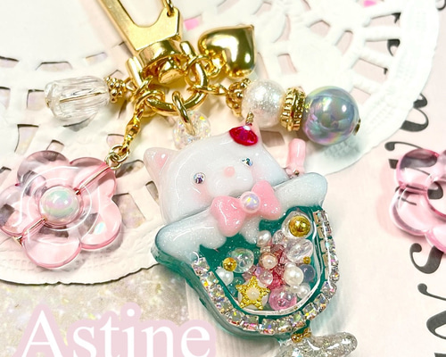 まゆ　くまさんBoxシェイカーキーホルダー　6点 063b037867c408214f325da8123c6d