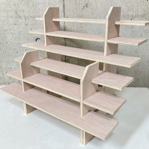 什器 低段差ひな壇6段/50幅/4.5差/普通合板〈上質材〉 小物用 什器 低段差ひな壇6段/50幅/4.5差/普通合板〈上質材〉 小物用