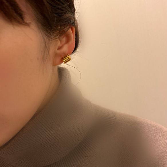 ラスト1点◆18kgp◆Twist coil earrings ステンレス　スチール　金属アレルギー　イヤリング　ピアス 6枚目の画像
