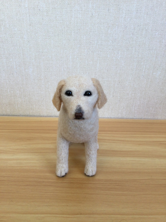 ラブラドールレトリバーのピンバッジ☆｜犬 初心者【羊毛