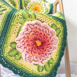 手作りのかぎ針編み牡丹の富と美のベビーシャワーの毛布のソファーの投球 8枚目の画像