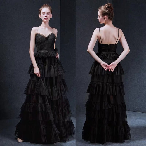 ブラックフリルドレス　結婚式　前撮り ウェディングドレス フリル ブラックドレス キャミソール カラードレス
