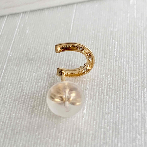 地金＊18金【6×6mmホースシューピアス】天然ダイヤモンド0.02ct