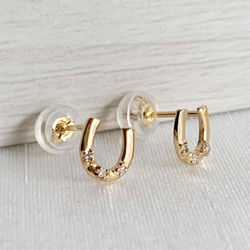 地金＊18金【6×6mmホースシューピアス】天然ダイヤモンド0.02ct