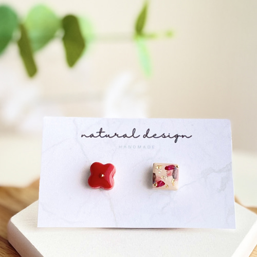 赤 お花 ニュアンスフラワー 大人 美濃焼 陶器 タイル ピアス