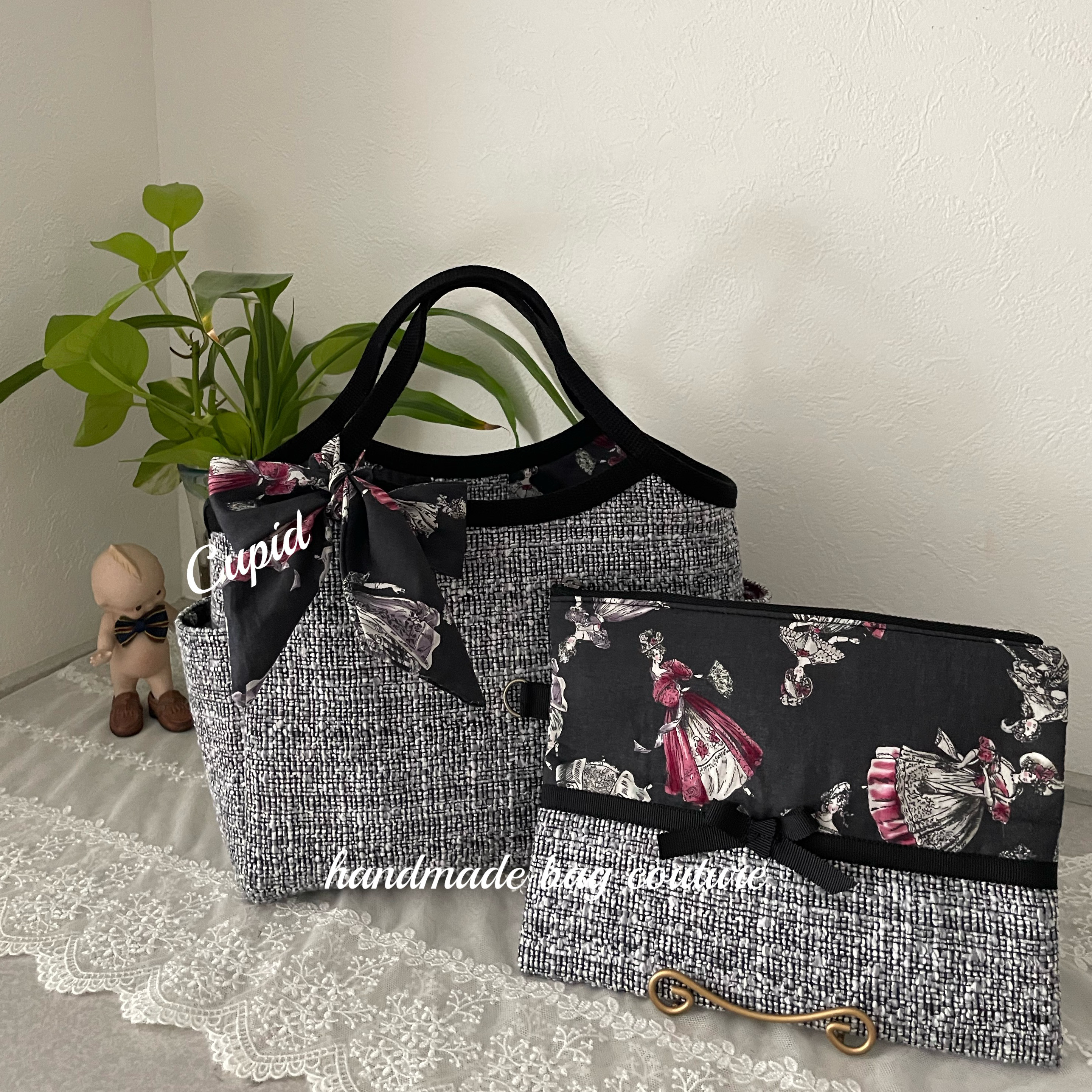 オランダ輸入ツイードとYUWAのヴィクトリアン柄を使ったお洒落ミニグラニーバッグ3点セット（ポーチ・リボンタイ付）