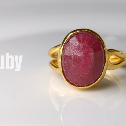 最新作『真っ赤なルビー』の世界でひとつの天然石リングsv925 最新作『ルビー』の世界でひとつの天然石リングsv925 指輪・リング