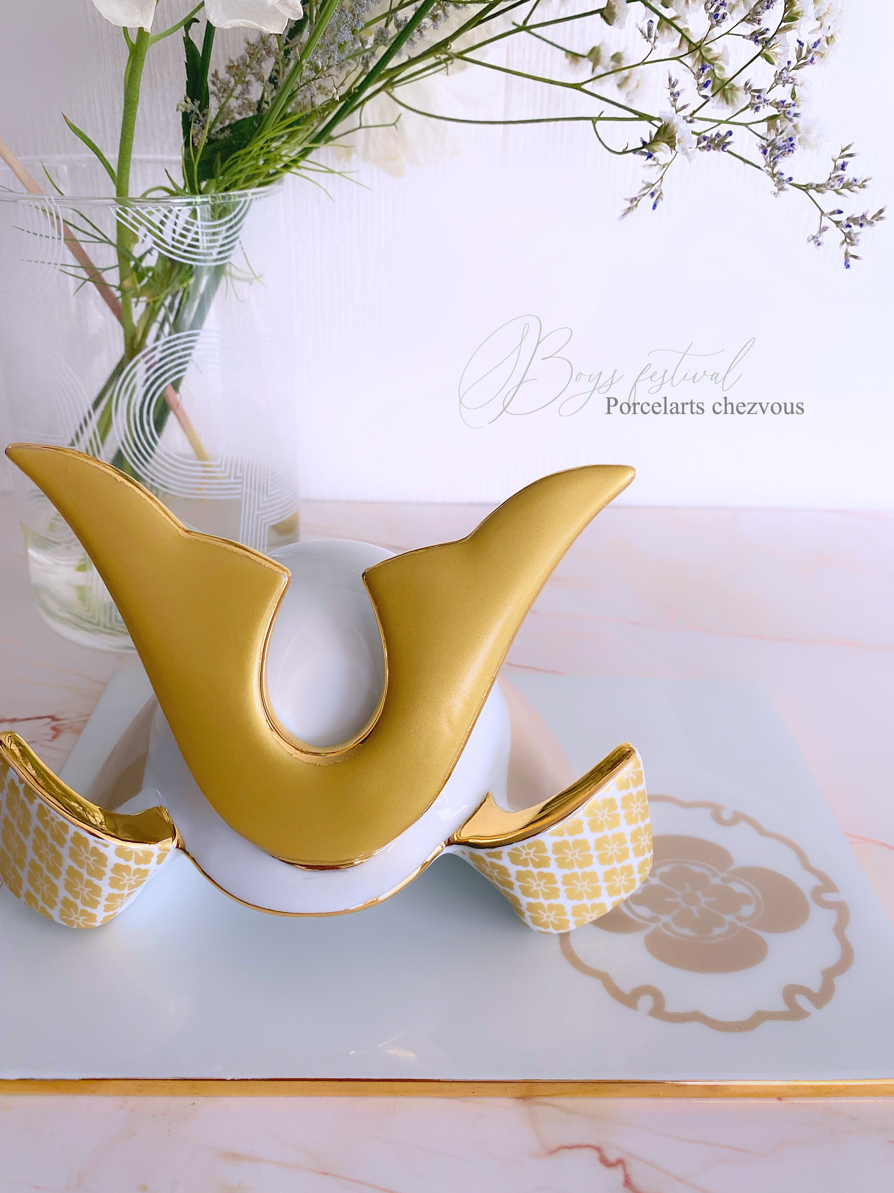 家紋付き兜 名入れ無料 台座、箱付き