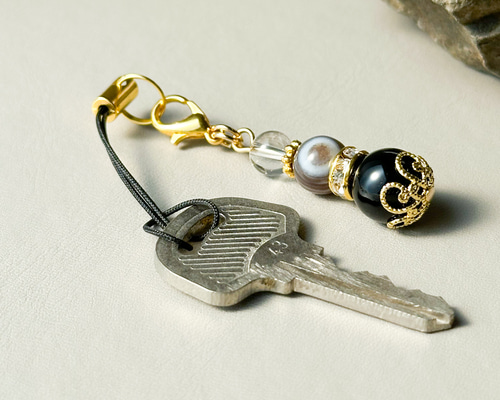 お守りストラップ 厄く除け 水晶チャーム 天眼石（メノウ） モリオン