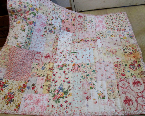 アンティーク　パッチワーク　キルト  手刺繍　ピンク　花　アメリカ アンティーク パッチワーク キルト 手刺繍 ピンク 花 アメリカ