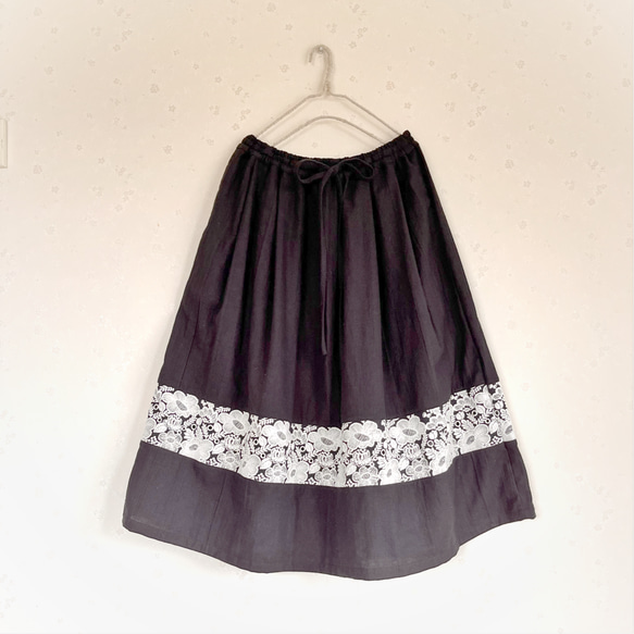 ミナペルホネン smile flower リネン コットン スカート ミナペルホネン smile flower リネン コットン スカート 【公式通販】