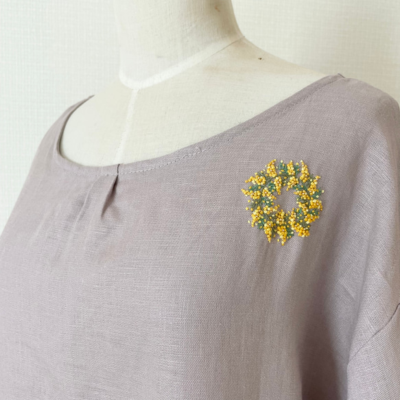 リネン100%　ミモザ刺繍・割烹着エプロン　モーヴ 4枚目の画像