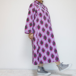 チャイナカラーワンピース シノワズリな衿元　ゆったりデザイン アフリカンプリント ピンク 4枚目の画像
