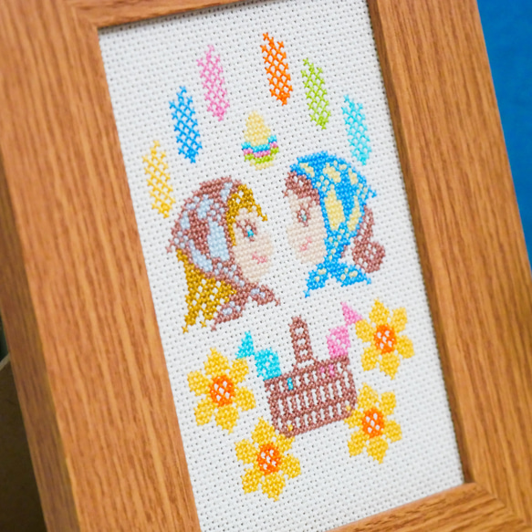 北欧の復活祭イースター 春の北欧刺繍フレーム【フレーム付き】 ファブリックパネル 刺繍パネル 写真立て 女の子 4枚目の画像