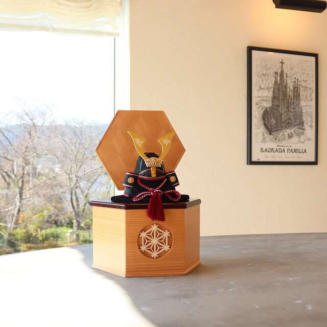 五月人形｜コンパクト｜おしゃれ｜木目込み｜収納｜作家｜伝統工芸士　木目込みかぶと　宝輝(ほうき) 正絹西陣織 柿沼東光作