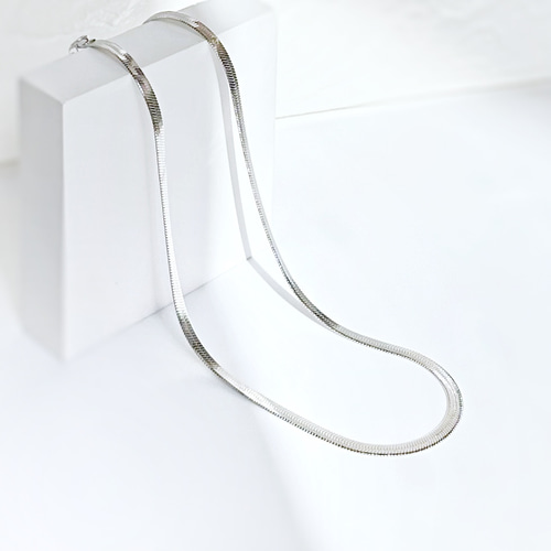 スネークチェーン4ミリ幅ネックレス【サージカルステンレス