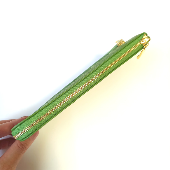 本革スリム長財布◆クチビルシャンパンゴールド(アップルグリーン)◆軽い 薄い L字ファスナー◇皮 レザー 8枚目の画像