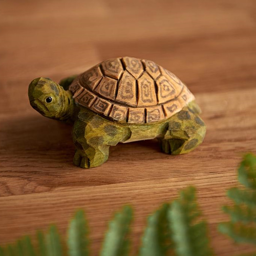 すごい！本物のカメ匹みたい！ 木彫りのカメ匹 置物 ギフト プレゼント