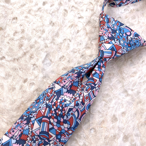 専用ページ＊キッズネクタイ リバティ生地使用 ブレイブノア 小剣  