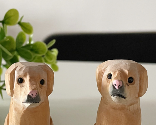 2点セット 木彫りの犬 バスウッド 置物 動物 ギフト プレゼント