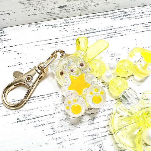 ビーズキーホルダー　大人かわいい　推し活　ハンドメイド　キーホルダー　チャーム 推し活DIY】簡単ビーズキーホルダー♡ - YouTube