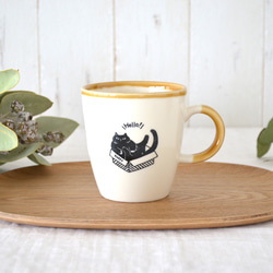 白釉緑彩碗①　ミャンマー　アジアアンティーク　小花彩　茶碗 器 食器 のおすすめ人気通販 検索結果｜Creema(クリーマ) ハンドメイド