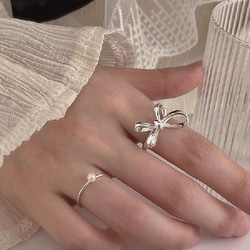 ファッションシンプルシルバー　可愛いリボン指輪 3枚目の画像