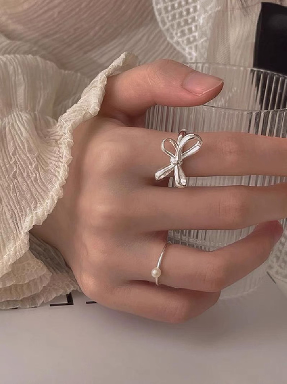 ファッションシンプルシルバー　可愛いリボン指輪 4枚目の画像